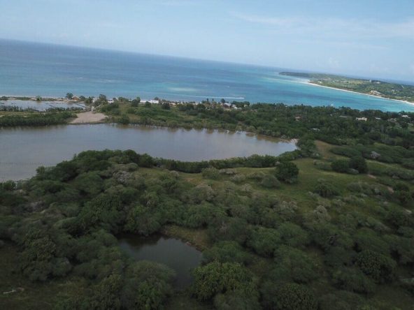 Terrenos en Venta en Playa de RD